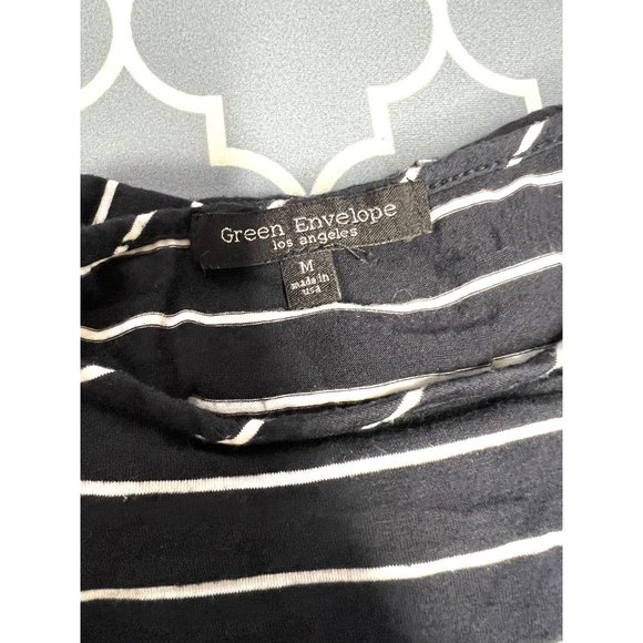 Women's Clothing Bundle: White Jeans & Assorted Tops - Size M/S/P - Picture 10 of 16